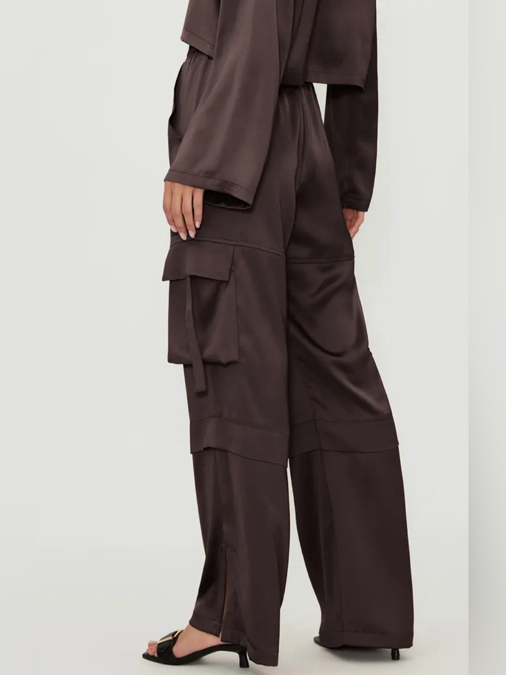 NWT Beach Riot Gianna Drawstring Wide Leg Cargo Pants - Picture 3 of 7